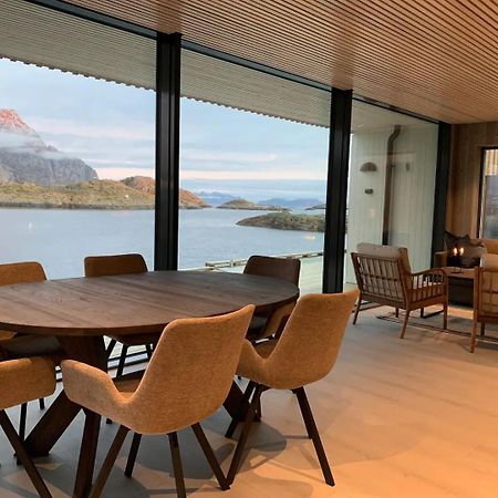 Stor Moderne Leilighet I Henningsvaer, 70 Kvm 外观 照片