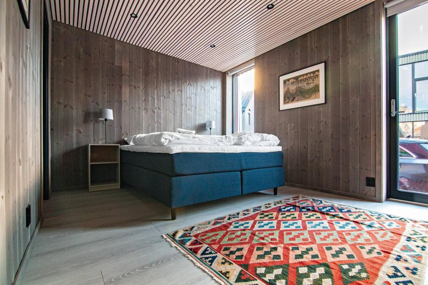 Stor Moderne Leilighet I Henningsvaer, 70 Kvm 外观 照片